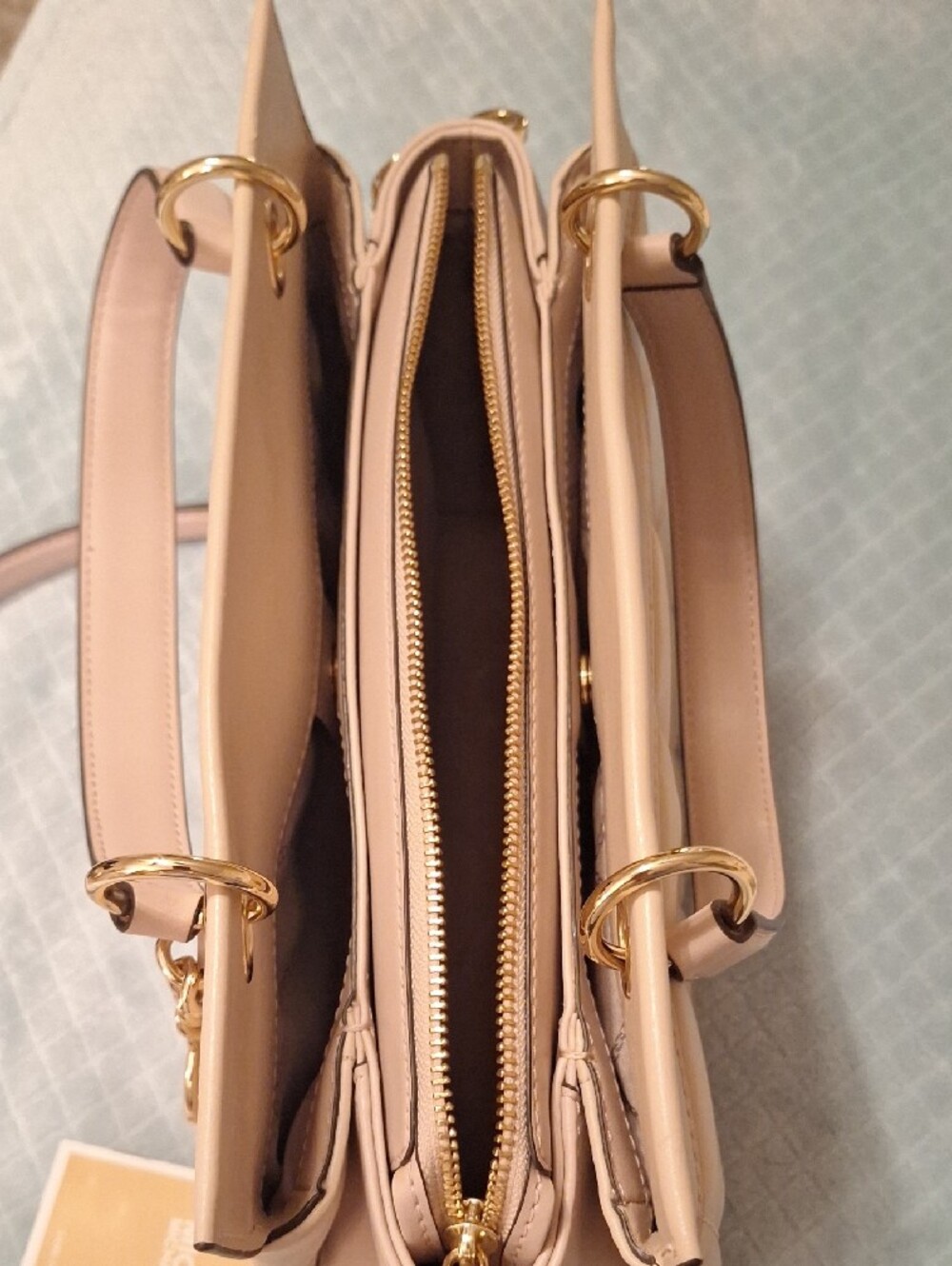 Michael Kors Quilted Satchel in Light Pink with Gold Hardware - Picture 4 of 5